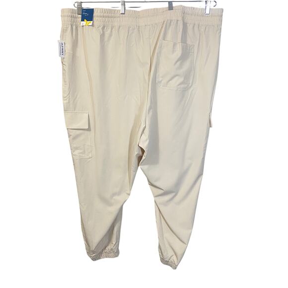 Old Navy NWT High-Waisted StretchTech Cargo Joggers Wish Bone Cream Off White 4X - Picture 12 of 13